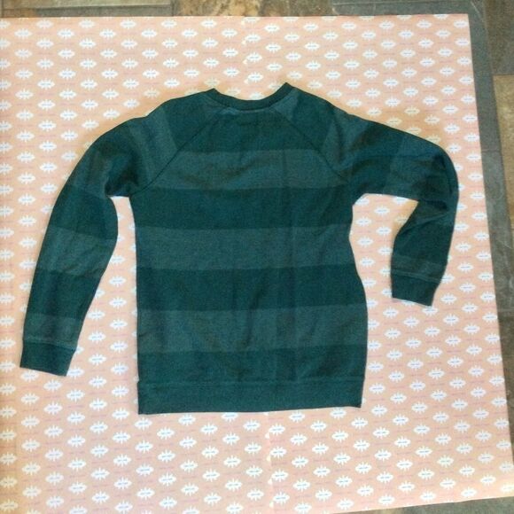 Green Sweater Crewneck - Picture 10 of 16